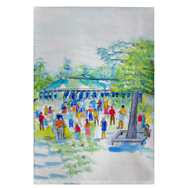 Pavilion Crowd Guest Towel