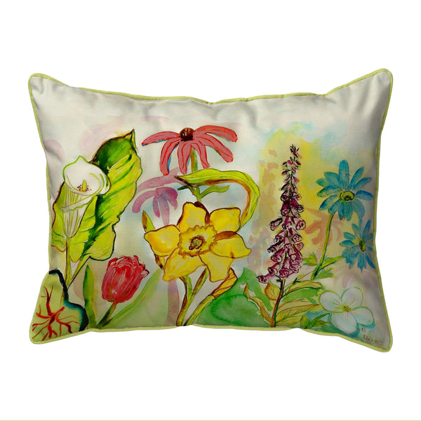 Betsy's Garden Corded Pillow