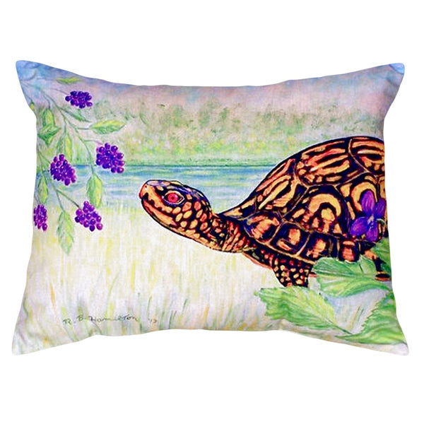 Turtle & Berries Pillow