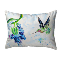 Hovering Hummingbird Noncorded Indoor/Outdoor Pillow